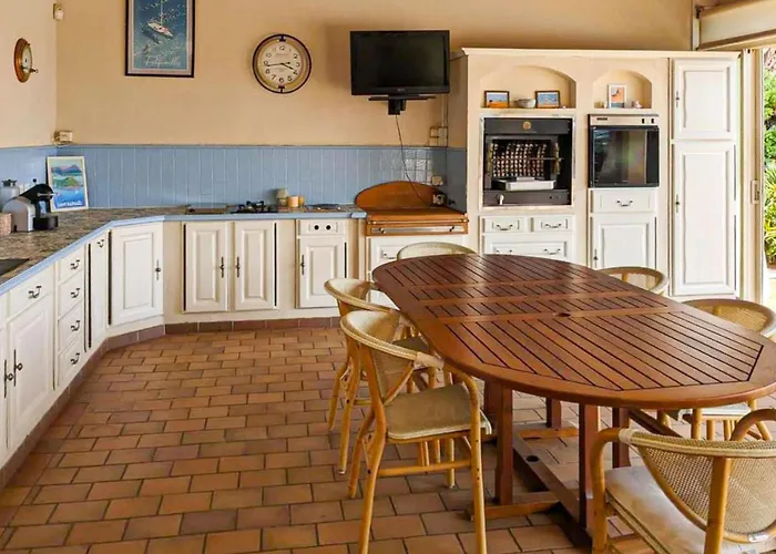 10 People Sea View And Private Pool Вилла *